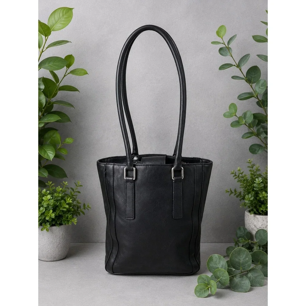 V11 Coach Bonnie's Legacy vintage tote